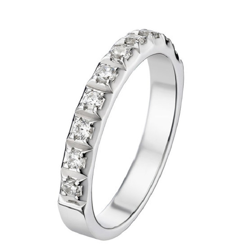 alliance de mariage en or blanc sertie de diamants 0.30 carats